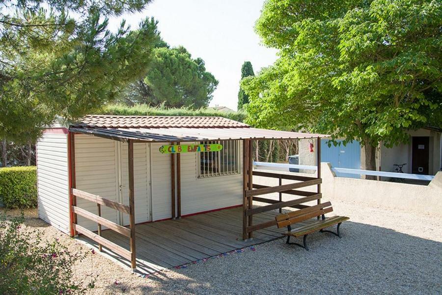 Hotel Camping Les Amandiers - Maeva Gallargues-le-Montueux Esterno foto